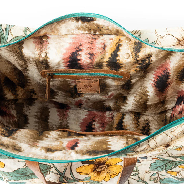 Myra Lovely Florals Weekender Bag In Light Green