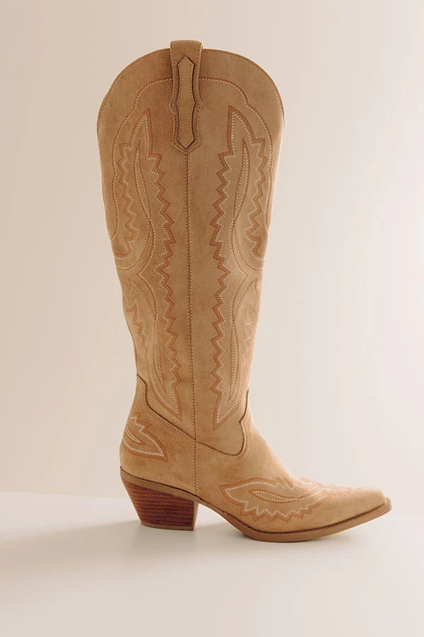 Backroad Darling Apricot Western Boots