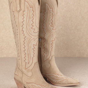Backroad Darling Apricot Western Boots