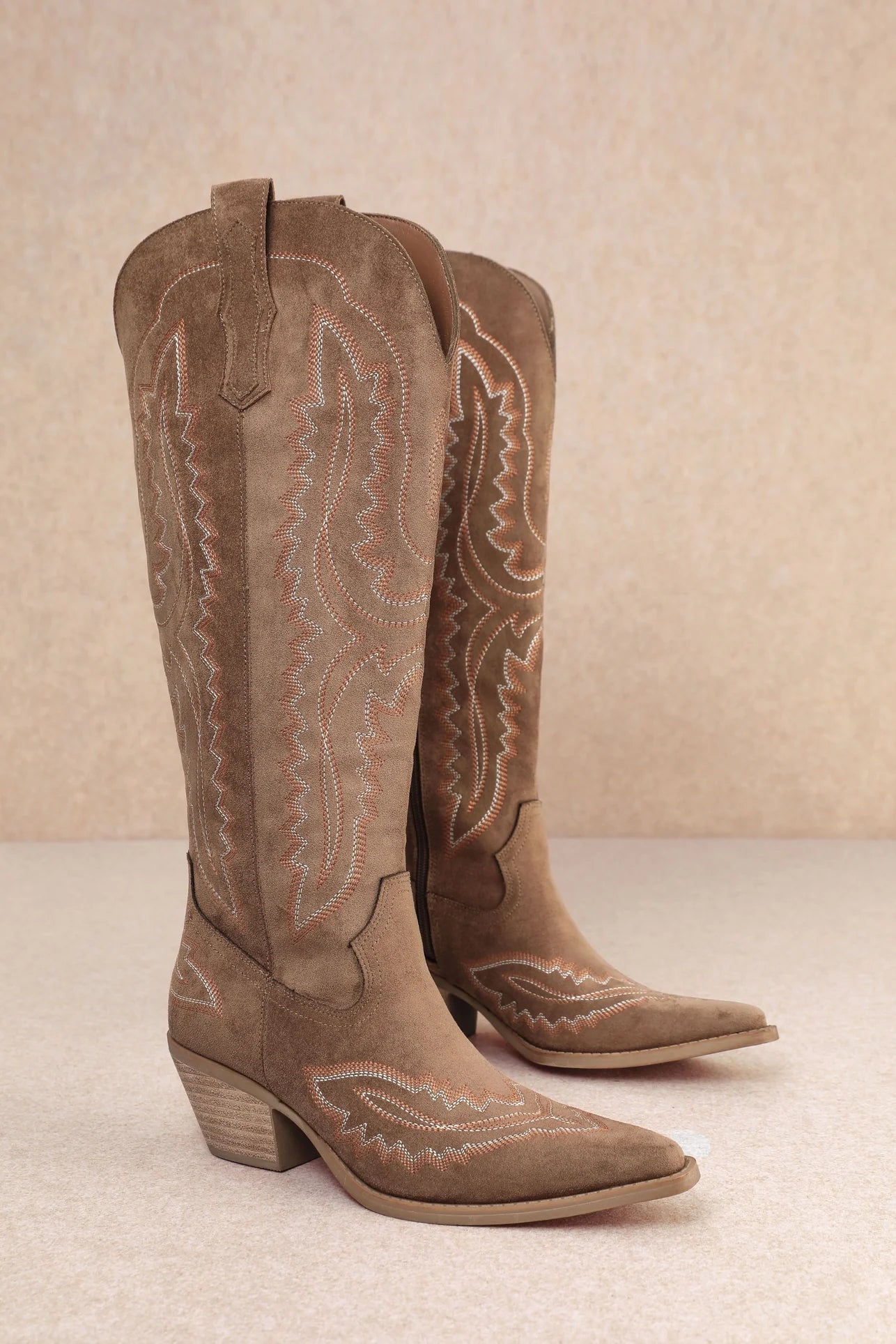Backroad Darling Taupe Western Boots