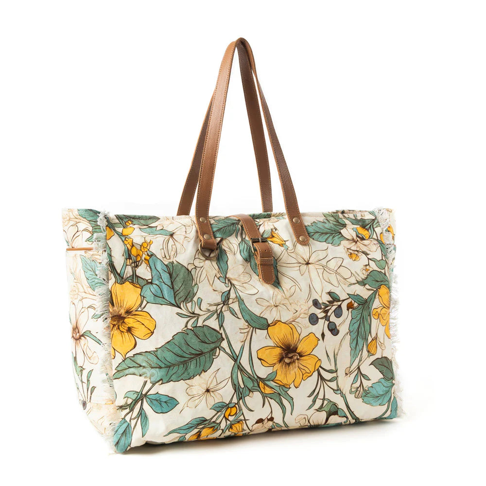 Myra Lovely Florals Weekender Bag In Light Green