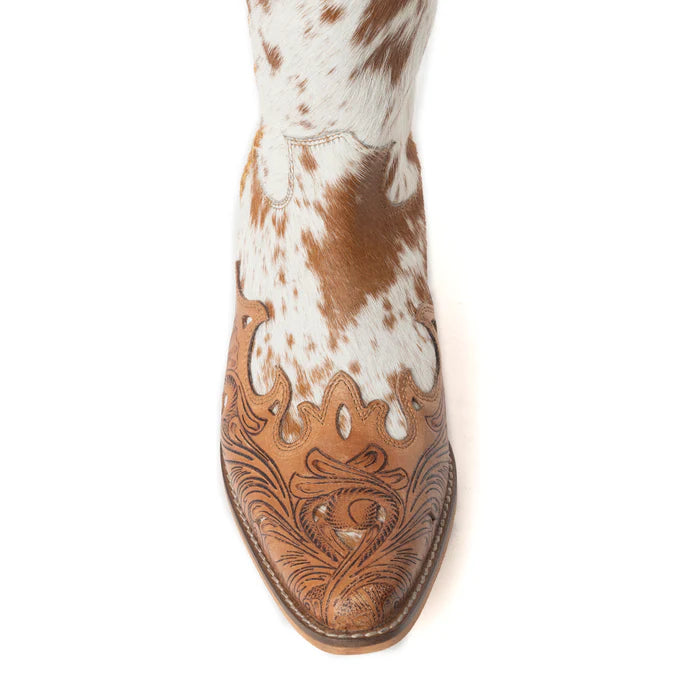 Myra Dakota Dust Handtooled Boots in Tan & White