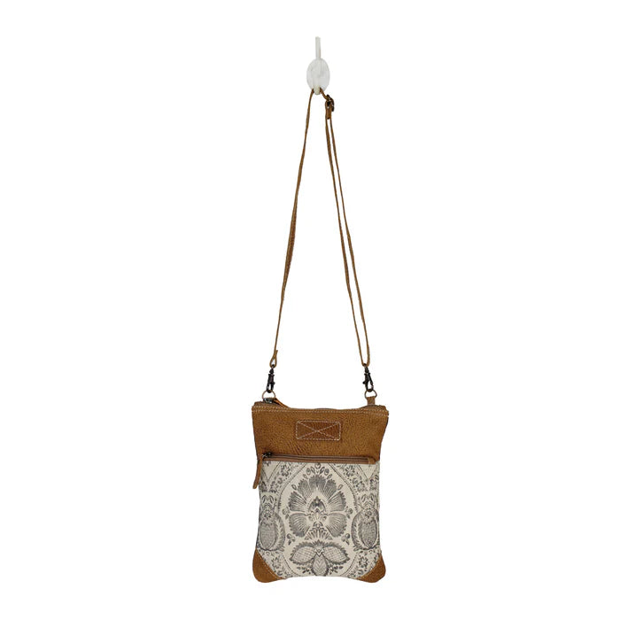 Myra Soul Searcher Small & Cross Body Bag